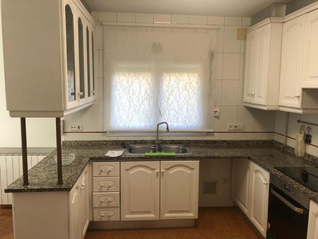 Casa Veuras Girona - Montilivi Villa ภายนอก รูปภาพ