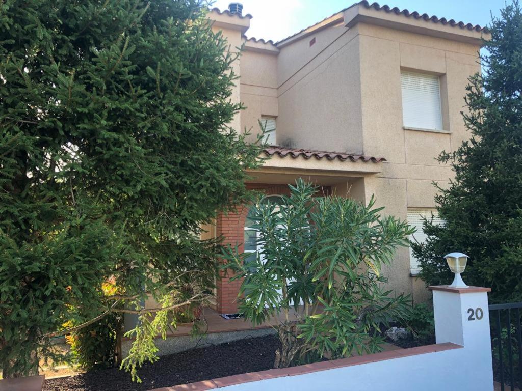Casa Veuras Girona - Montilivi Villa ภายนอก รูปภาพ