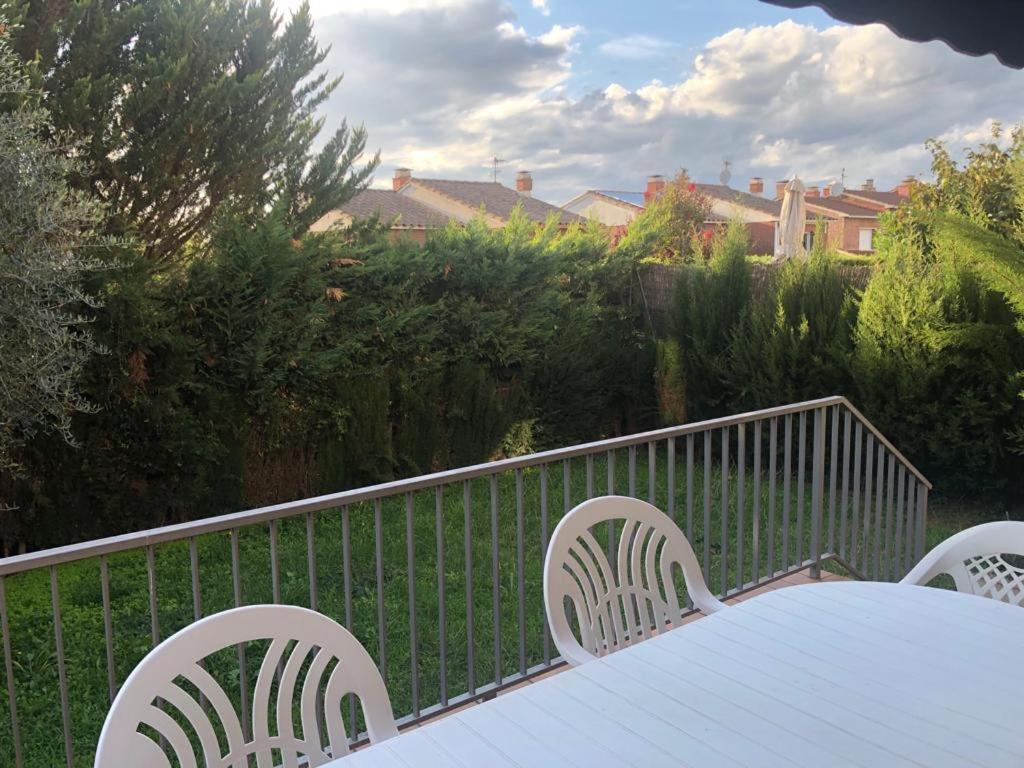 Casa Veuras Girona - Montilivi Villa ภายนอก รูปภาพ